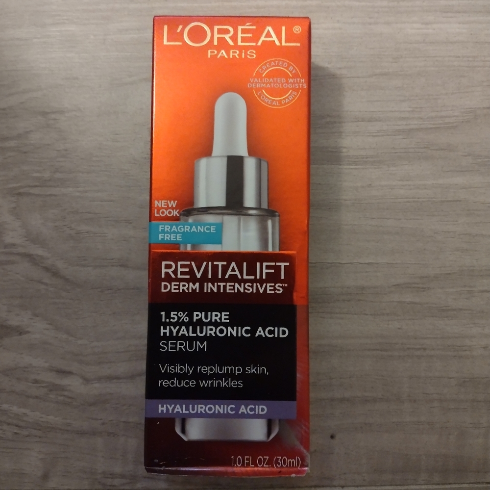 L'Oreal Paris Revitalift derm intensives